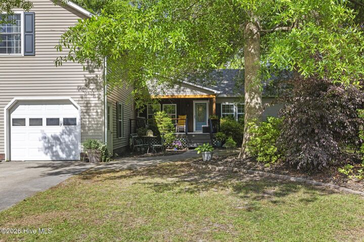 Property Photo: 346 Knollwood Drive NC 28443