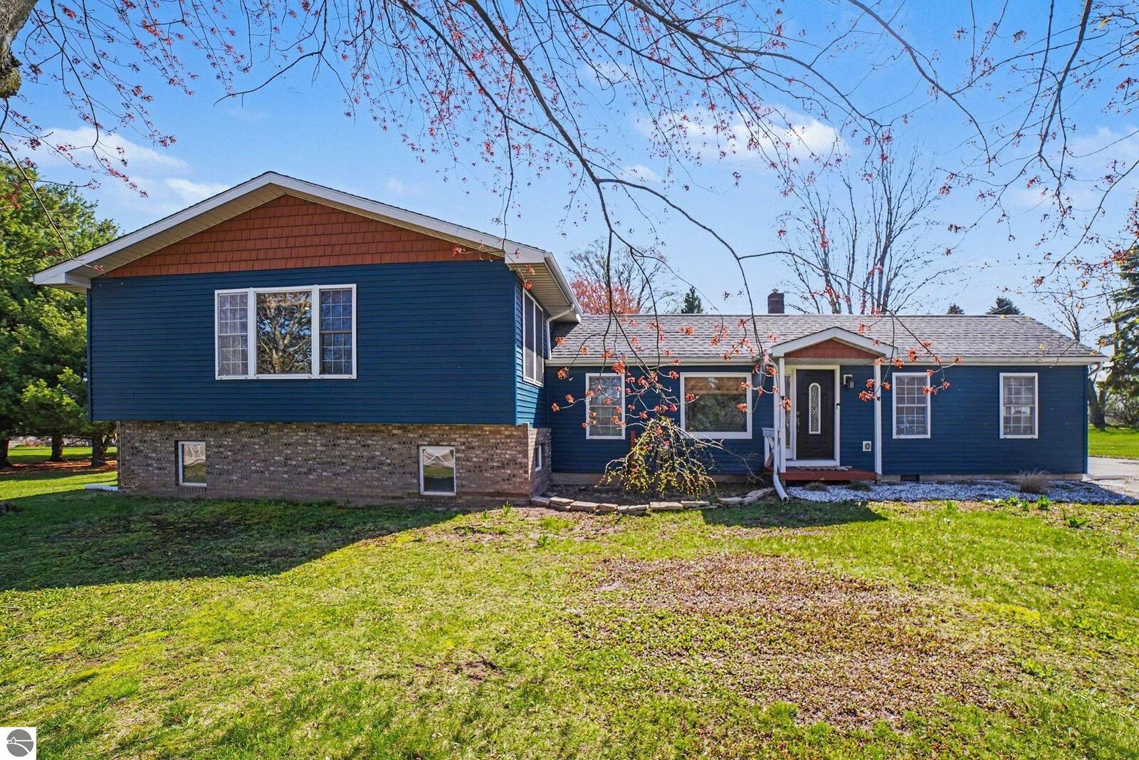 Property Photo:  7818 N Luce Road  MI 48801 