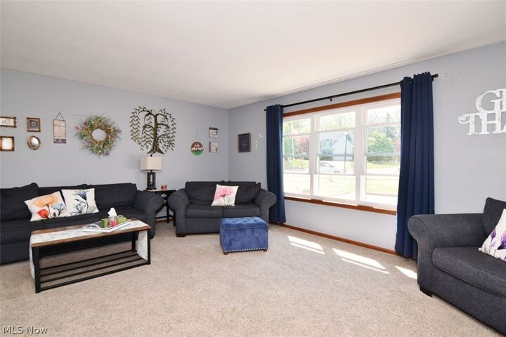 Property Photo:  9509 Catalpa Circle  OH 44060 