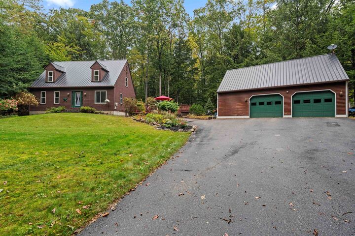 Property Photo: 17 Centennial Drive NH 03303