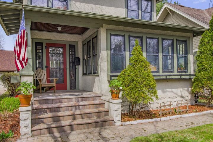 Property Photo:  1327 Fairmount Avenue  MN 55105 