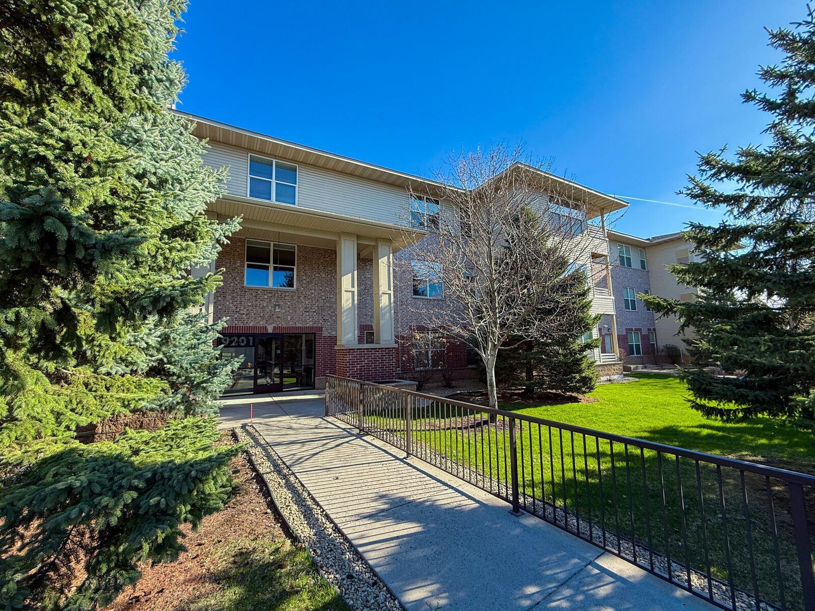 Property Photo:  9201 Medicine Lake Road 307  MN 55427 
