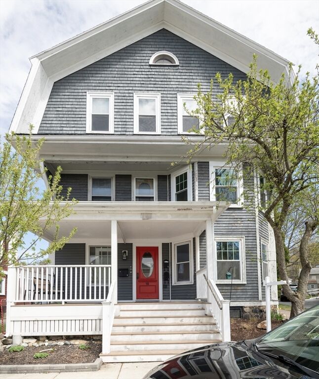 Property Photo:  19 Odell Ave 2  MA 01915 
