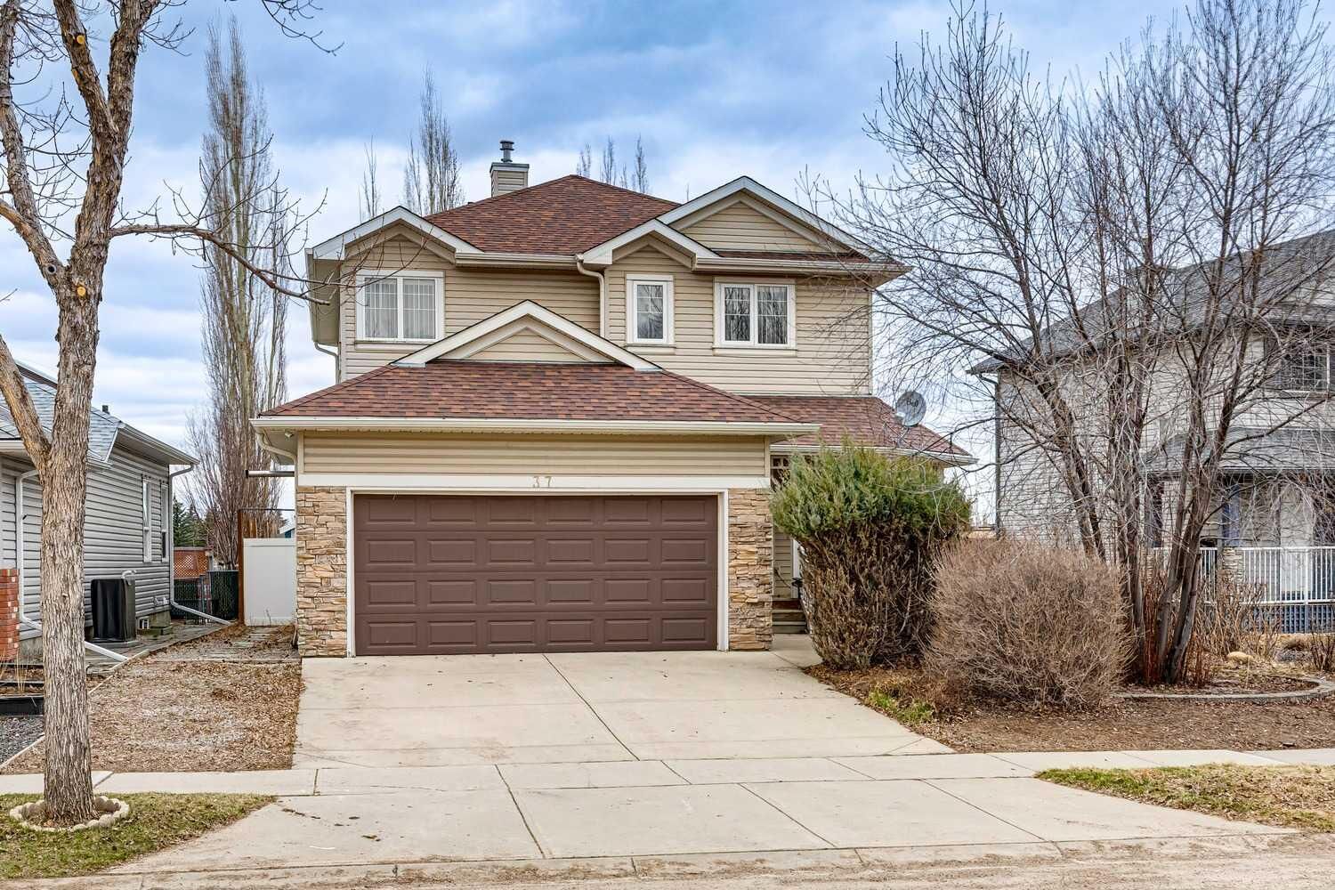 Photo de la propriété:  37 Cimarron Trail  AB T1S 1V8 