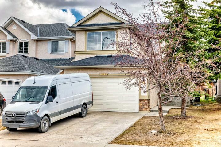 Photo de la propriété:  264 Everwillow Green SW  AB T2Y 4V9 