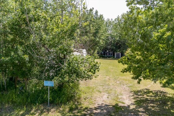 Photo de la propriété:  2 Ridge Drive  AB T0J 2J0 