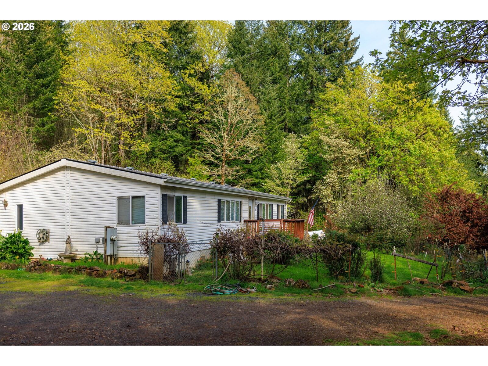 Property Photo:  28330 Jones Dr  OR 97345 