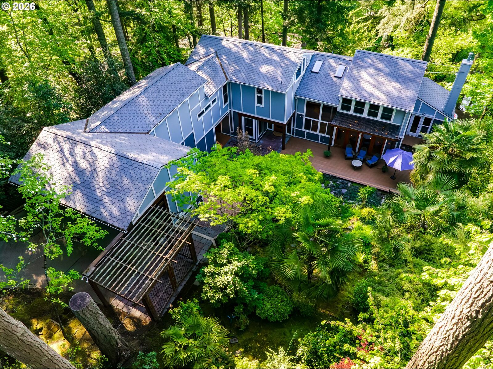 Property Photo:  3210 Inspiration Point Dr  OR 97405 