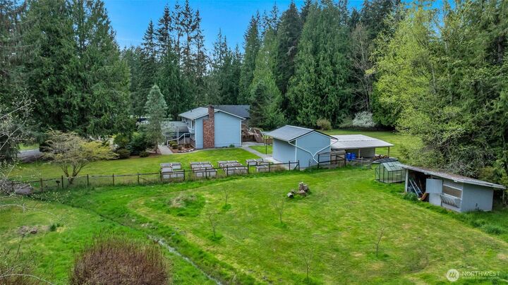 Property Photo:  10711  90th Street NE  WA 98258 