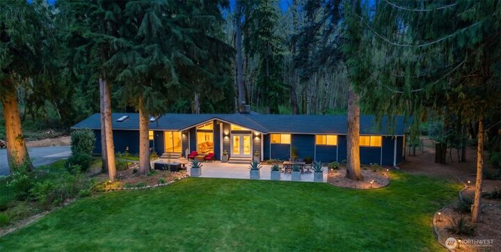 Property Photo: 11725 Bollenbaugh Hill Road WA 98272