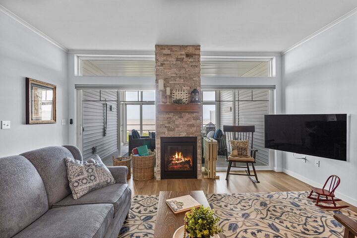 Property Photo:  2614 Lake Street  WI 54201 