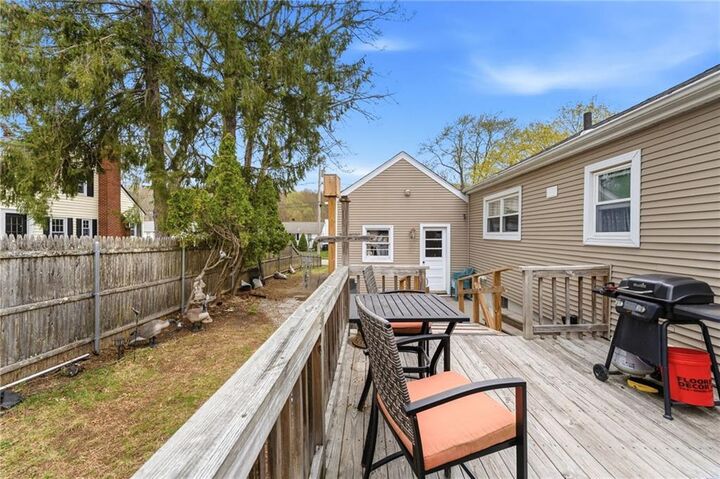 Property Photo:  40 Shortway Drive  RI 02893 