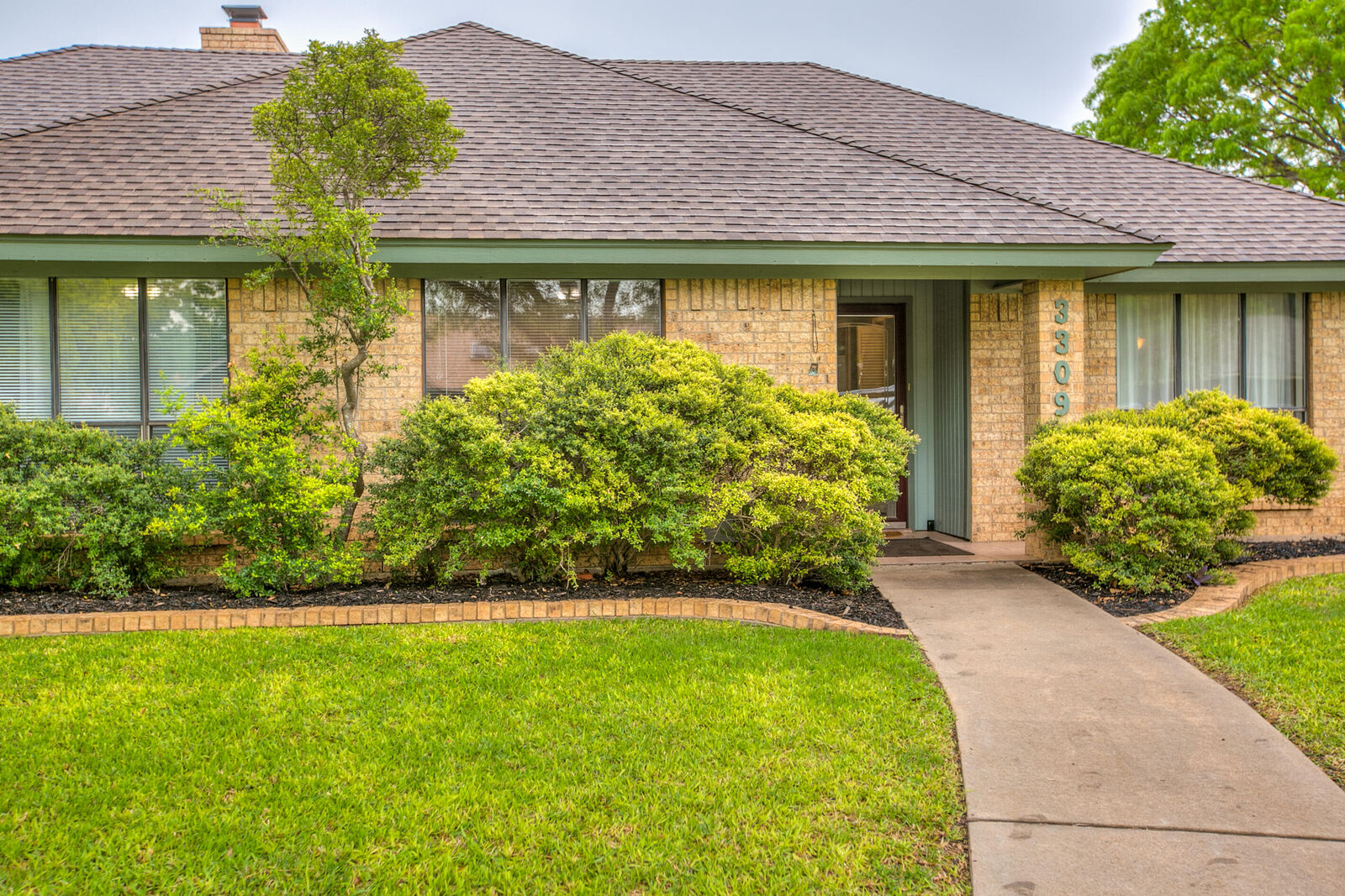 Property Photo:  3309 Grandview Drive  TX 76904 