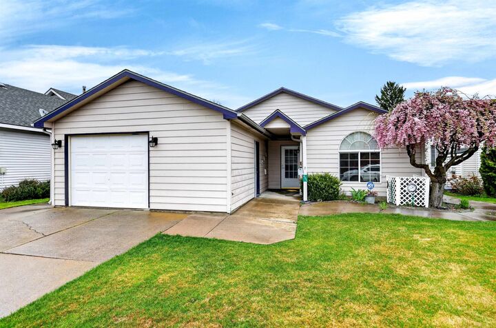 Property Photo: 405 S Lucille Ct WA 99216