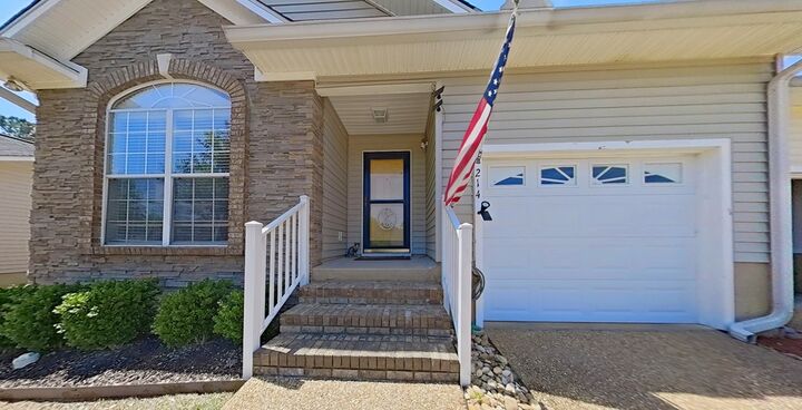 Property Photo:  214 Huntington Pointe Dr  GA 31757 