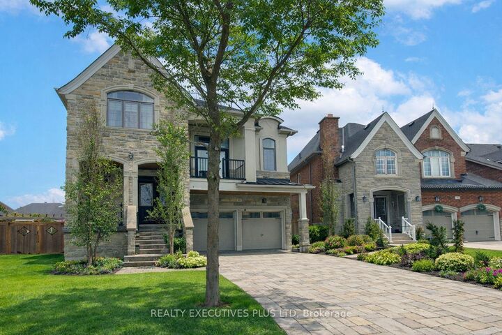 Property Photo: 10 Sim Hill Crescent ON L7B 0C4