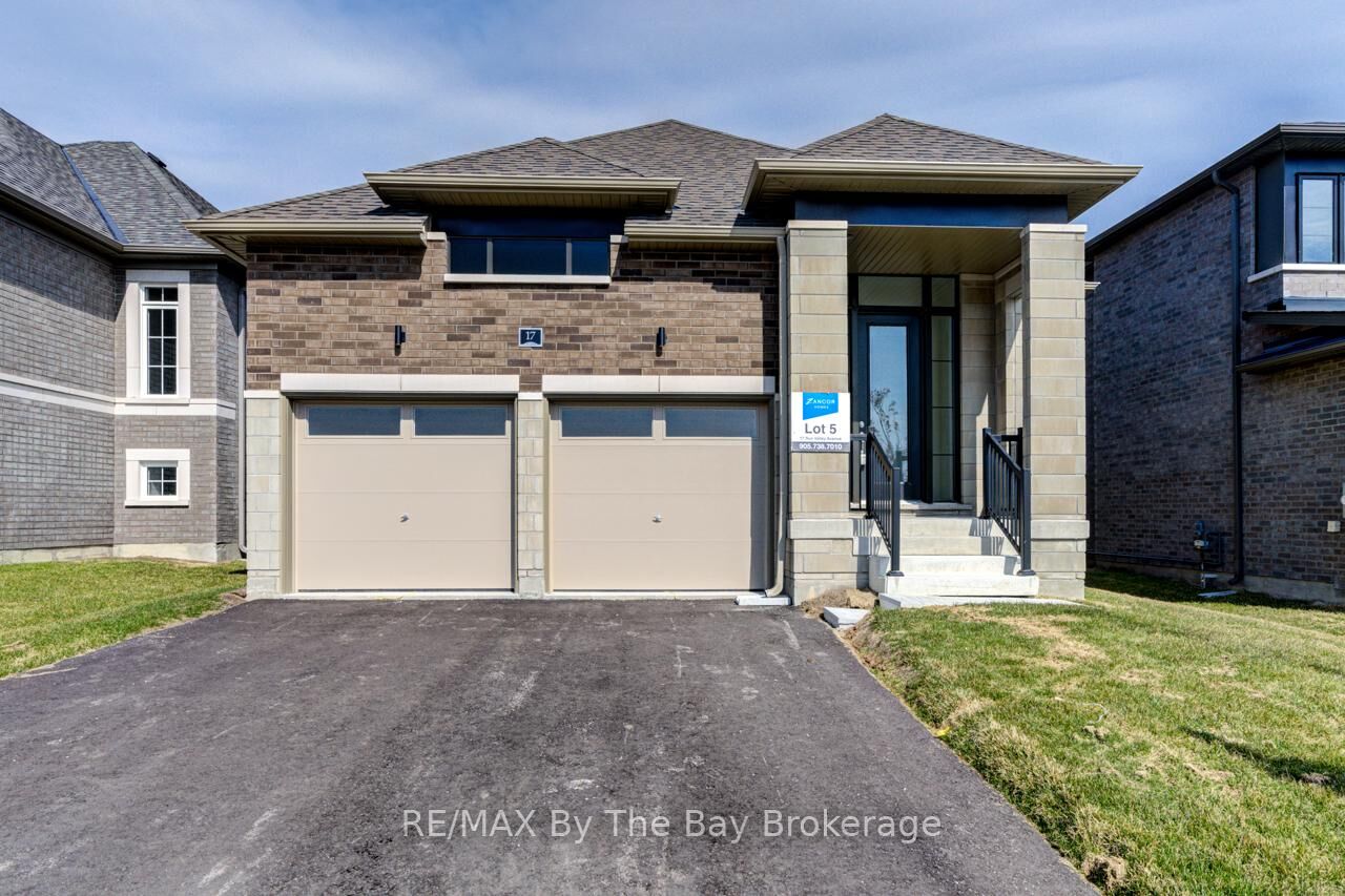 Property Photo: 17 Sun Valley Avenue ON L9Z 0N6
