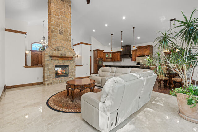 Property Photo:  10637 S Crescent Bend Dr  UT 84070 