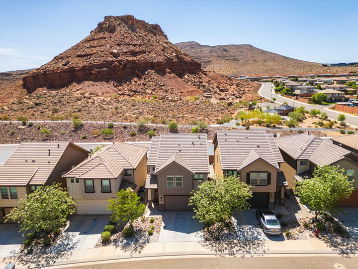 Property Photo:  3782 E Nova Ln  UT 84790 