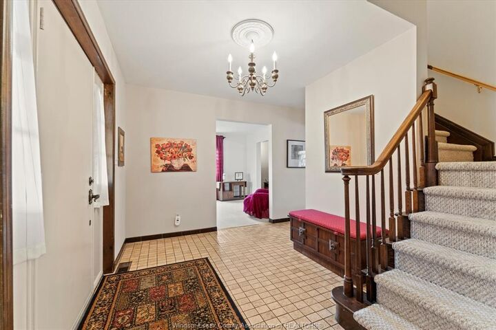 Photo de la propriété:  2639 Bernard  ON N8W 4S5 