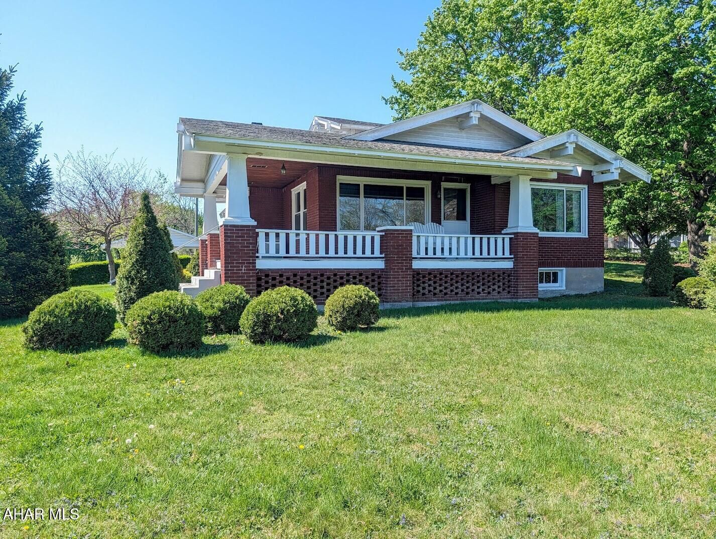 Property Photo:  89 Williams Street  PA 15537 