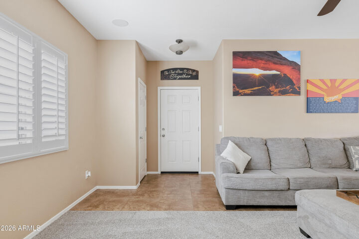 Property Photo:  117 W Reeves Avenue  AZ 85140 
