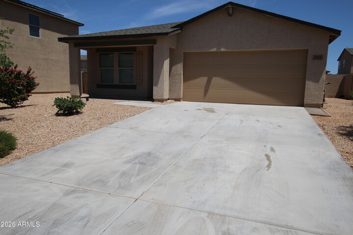 Property Photo: 322 E Bobcat Place AZ 85122