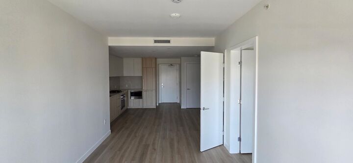 Property Photo:  6087 Wilson Avenue 3105  BC V5H 0M1 