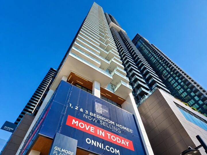 Property Photo: 2108 Gilmore Avenue 4411 BC V5C 0N8