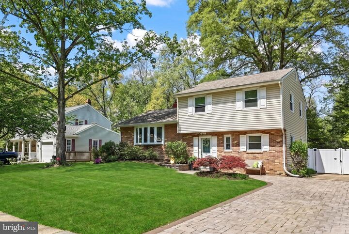 Property Photo:  32 Severndale Road  MD 21146 