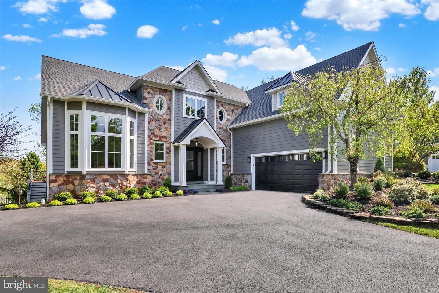 Property Photo:  111 Pinewood Circle  PA 18938 