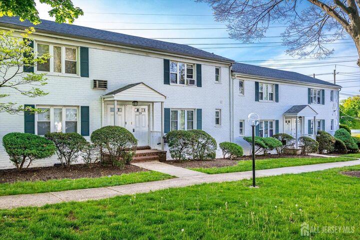 Property Photo:  29-B Garfield Park  NJ 08837 