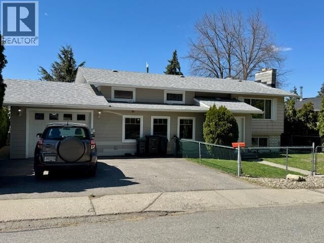 Property Photo: 3918 13 Street BC V1T 6Z6