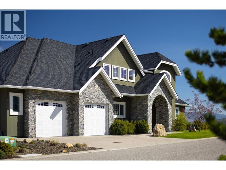 Property Photo: 1010 Lamont Court BC V1W 5J1