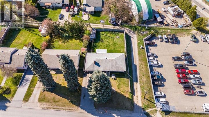 Property Photo: 814 10th Street BC V1N 2H8