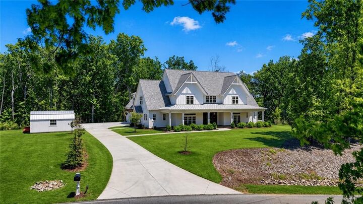 Property Photo:  800 Garland Mountain Trail  GA 30183 