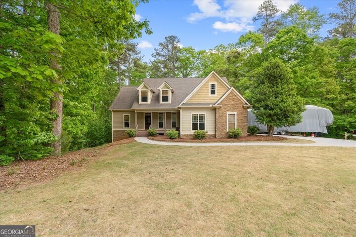 Property Photo:  8141 Spruce Court  GA 30180 