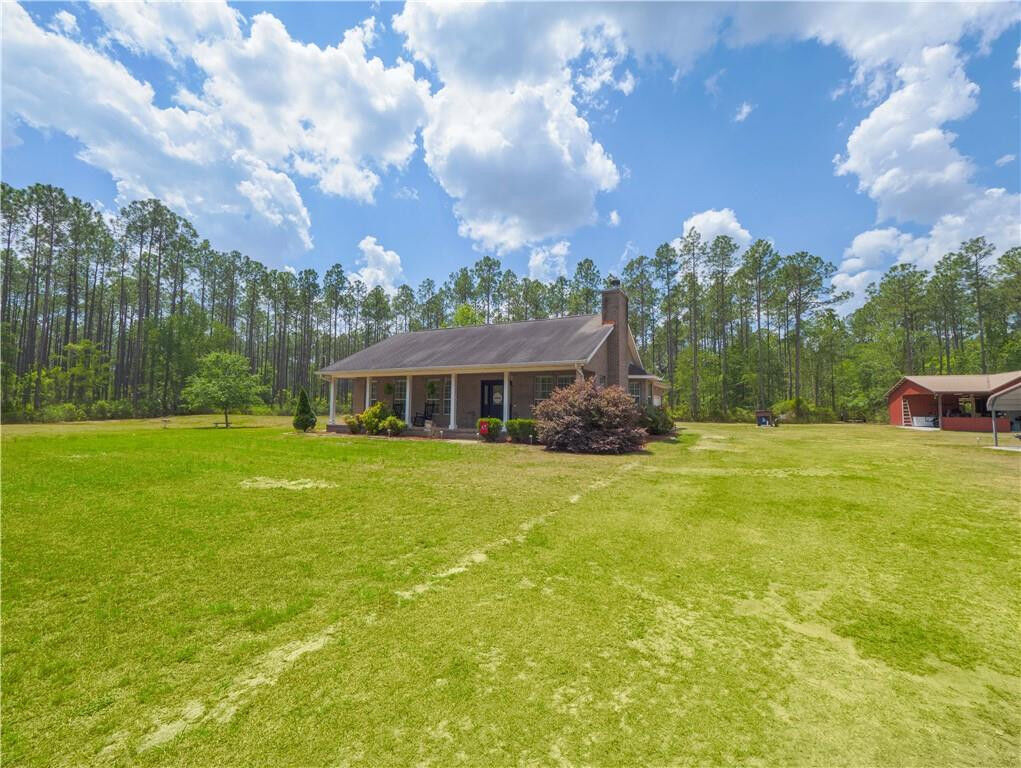 Property Photo: 41371 Old Dixie Highway GA 31537