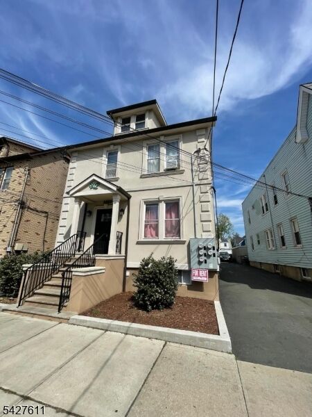 Property Photo:  1425 Lexington Pl  NJ 07208 
