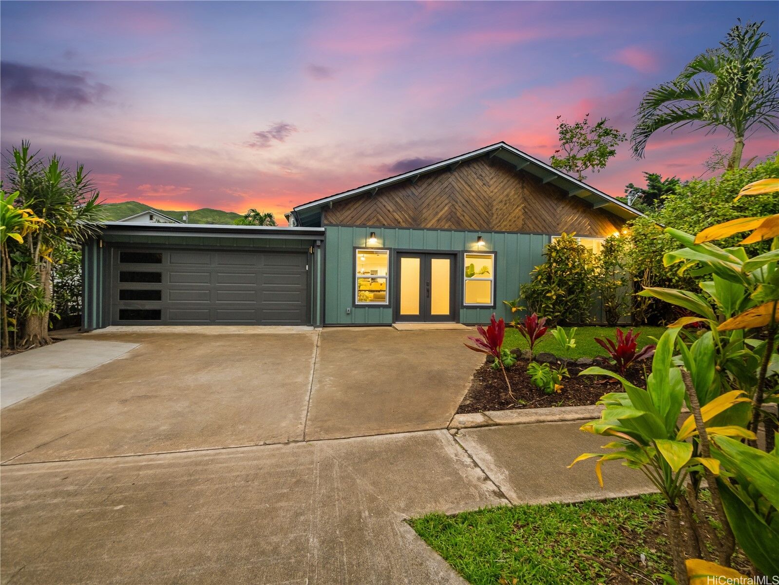 Property Photo:  1232 Hele Street  HI 96734 