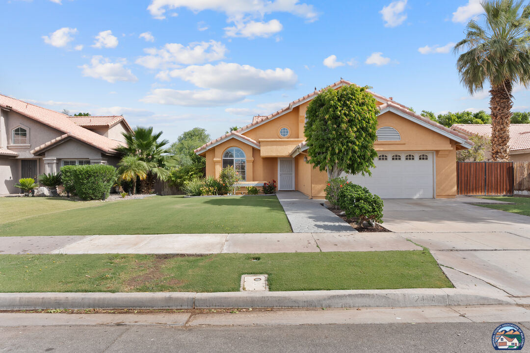 Property Photo:  2414   Lenrey Ave  CA 92243 