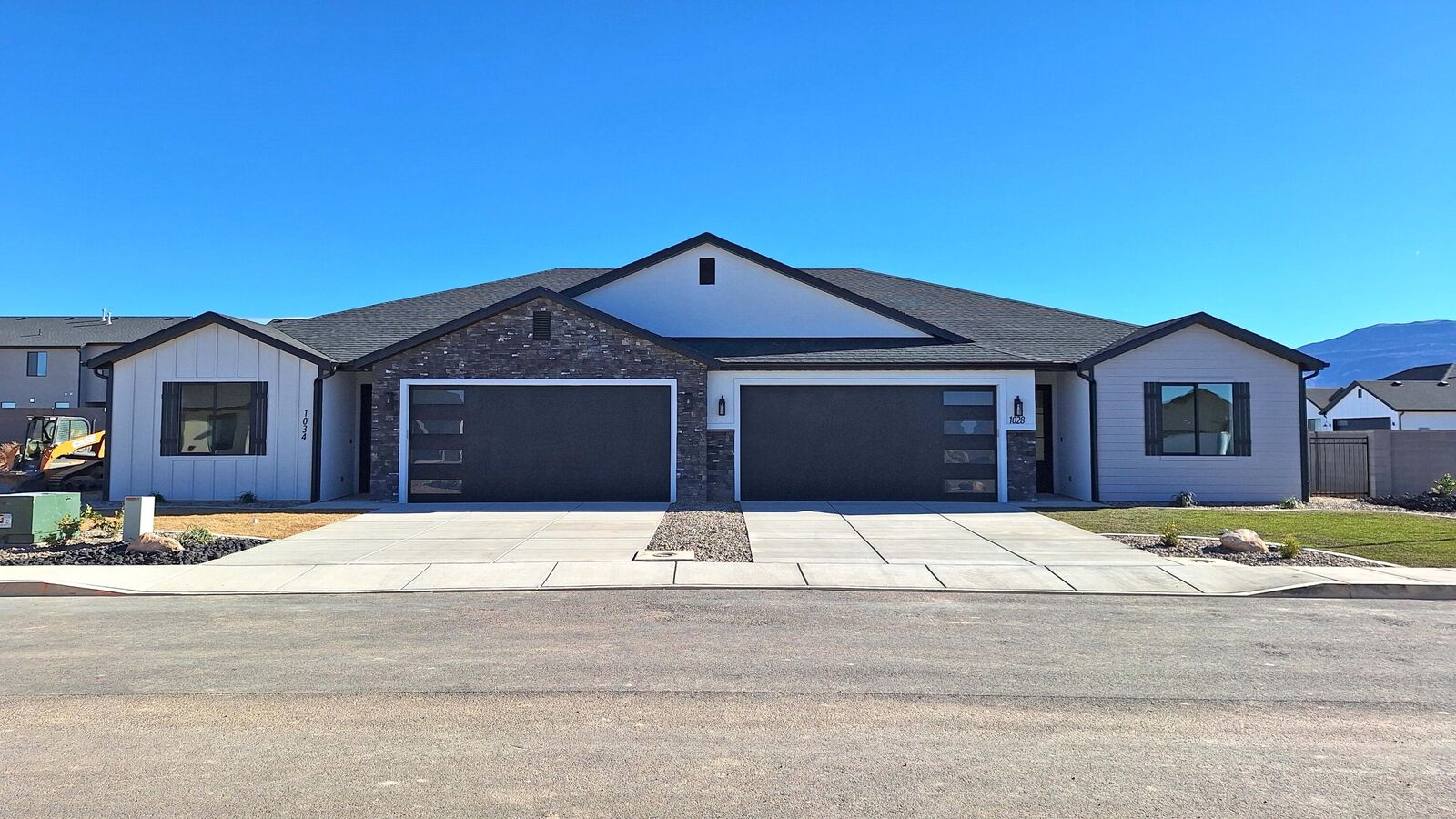 Property Photo:  1046 N Olesia St  UT 84721 