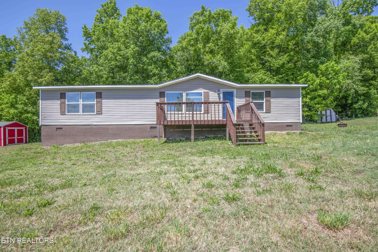 Property Photo:  629 Yarnell Rd  TN 37716 