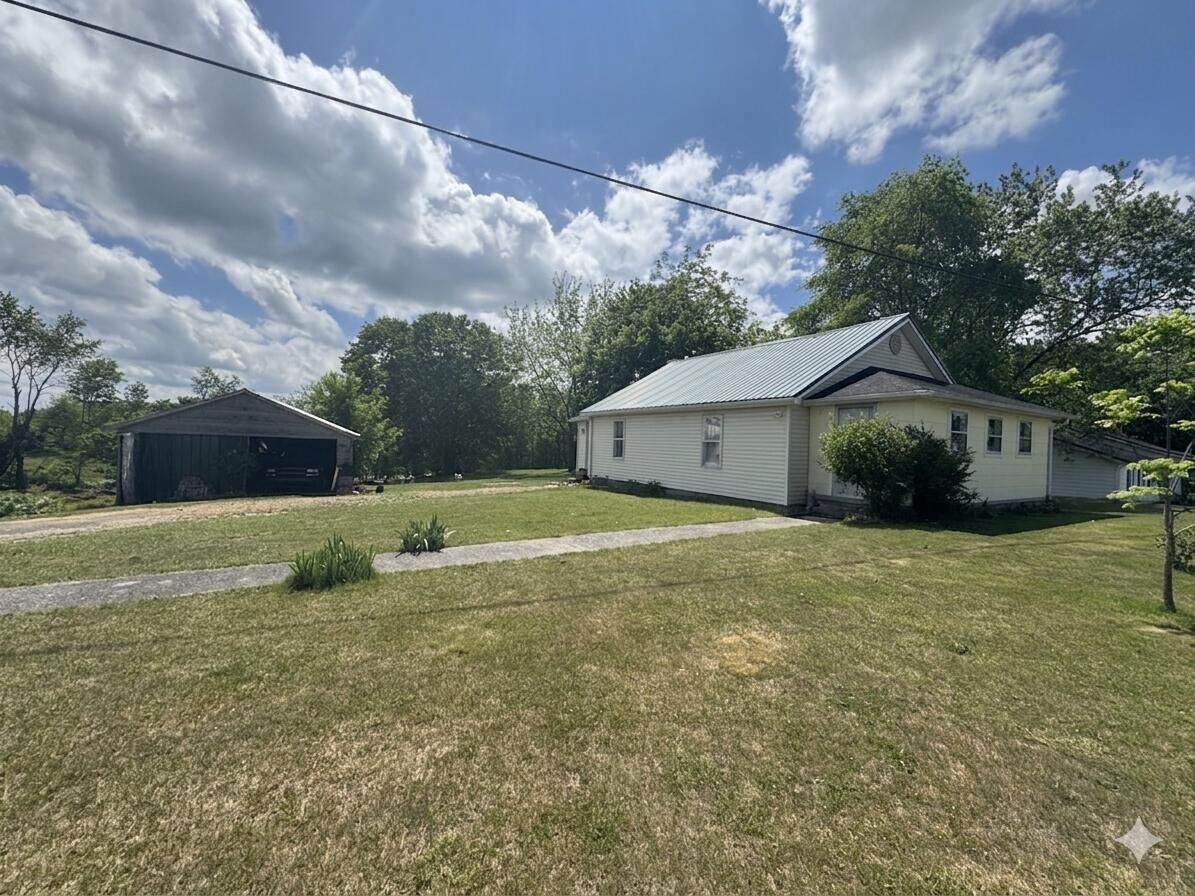 Property Photo:  441 Old Hoppertown Road  KY 42642 