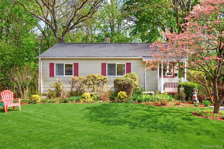 Property Photo:  25 High Road  NY 10567 