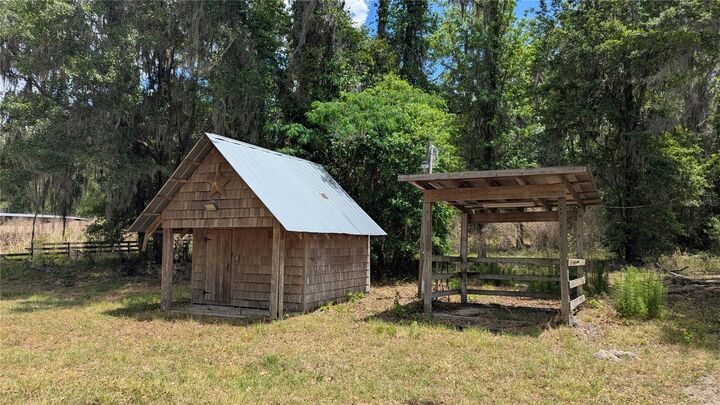 Property Photo:  Tbd NW 71st Terrace  FL 32653 