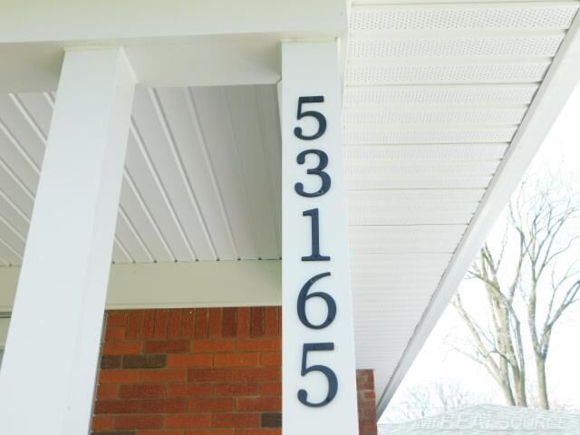 Property Photo:  53165 Briar Drive  MI 48316 