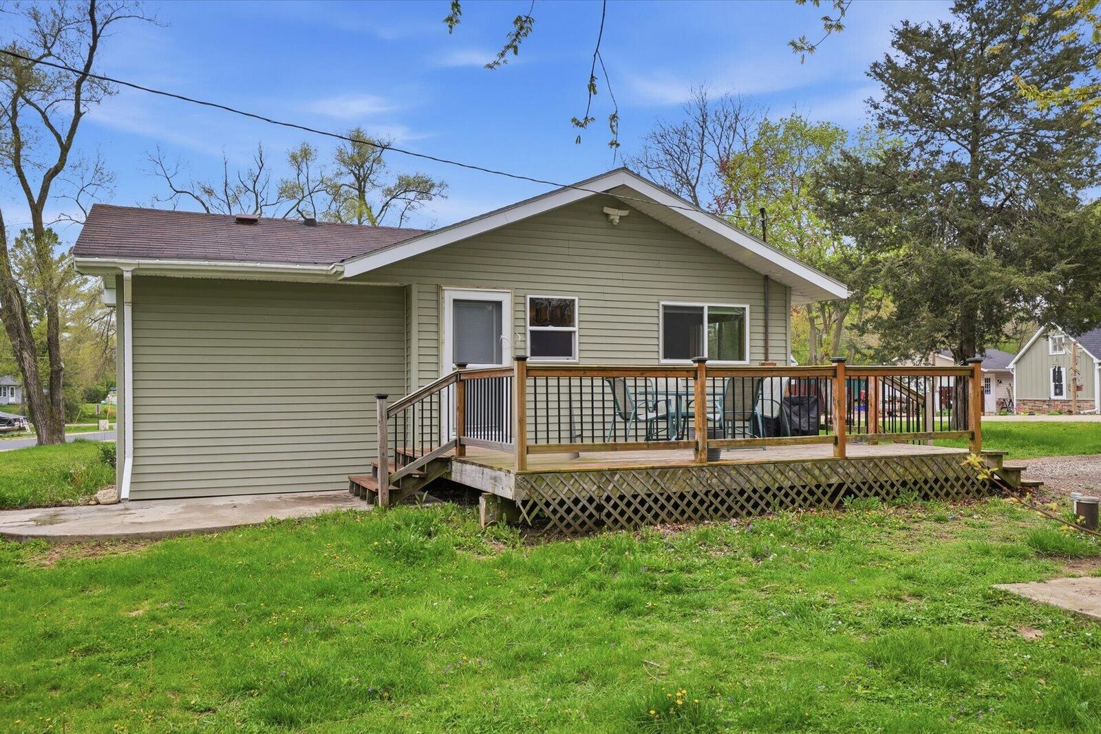 Property Photo:  33015 Bohner Dr  WI 53105 