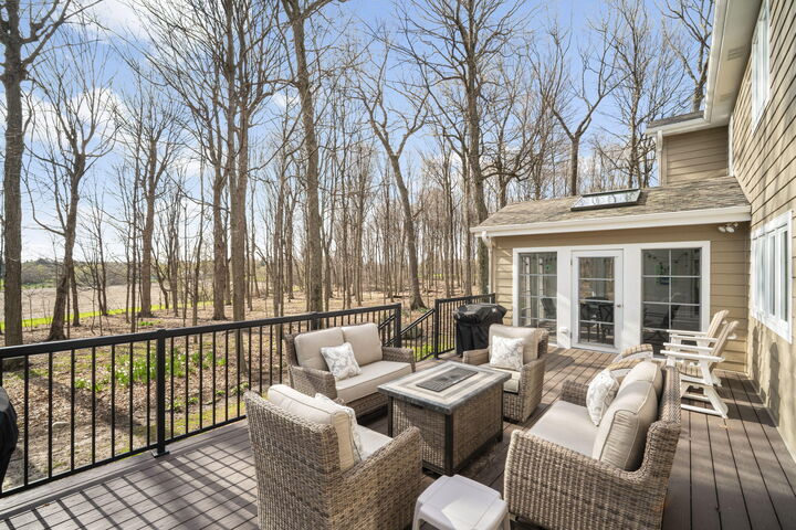 Property Photo:  1622 Moonlit Dr  WI 53076 