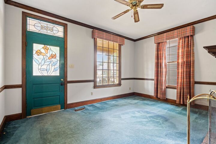 Property Photo:  563 Summitt St  TN 38104 